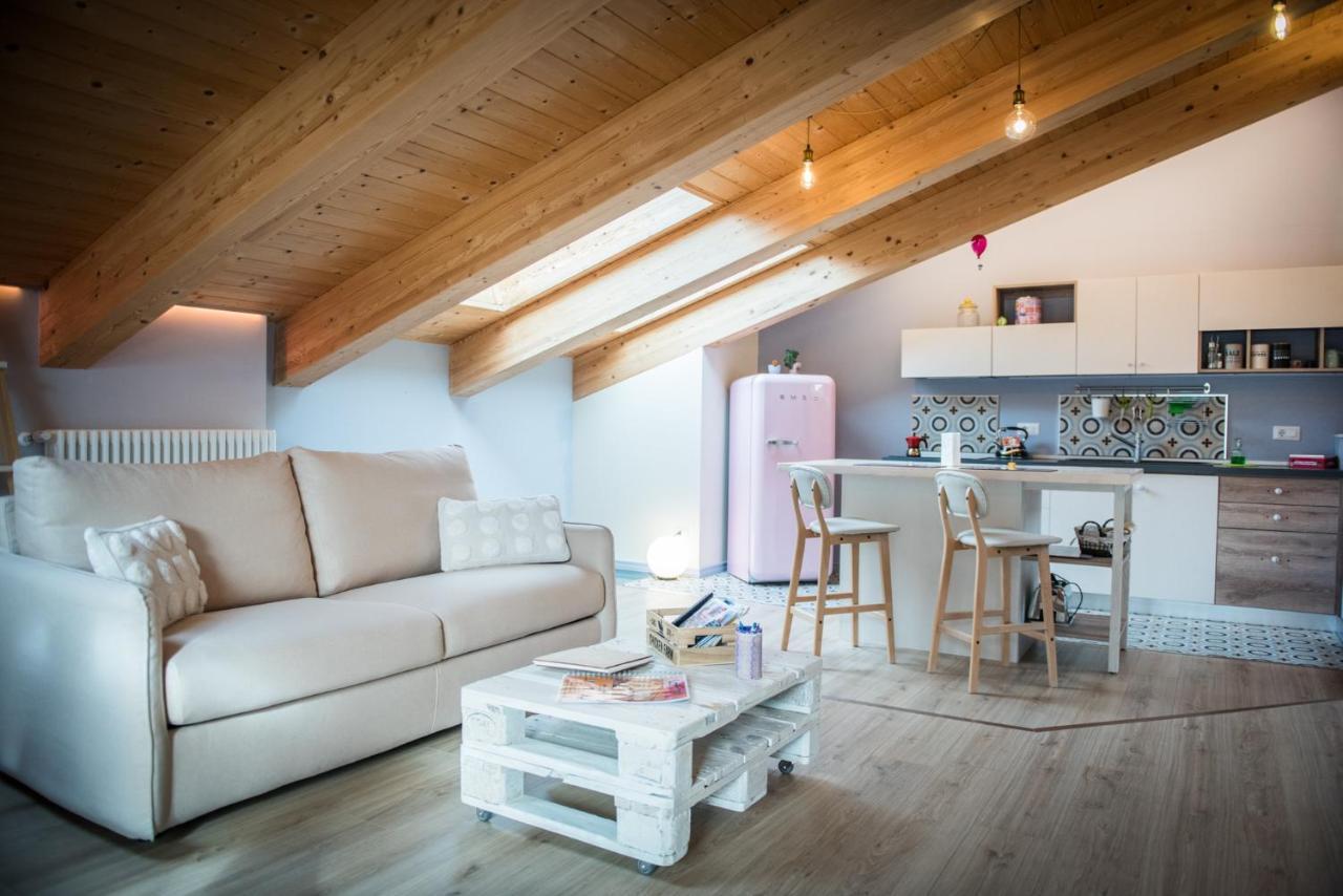 Loft 29 Mansardato Con Ampio Terrazzo Bussoleno المظهر الخارجي الصورة